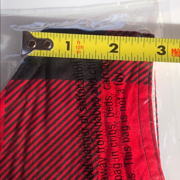 NEW Red & Black Buffalo Check Face Mask - Picture 7 of 11